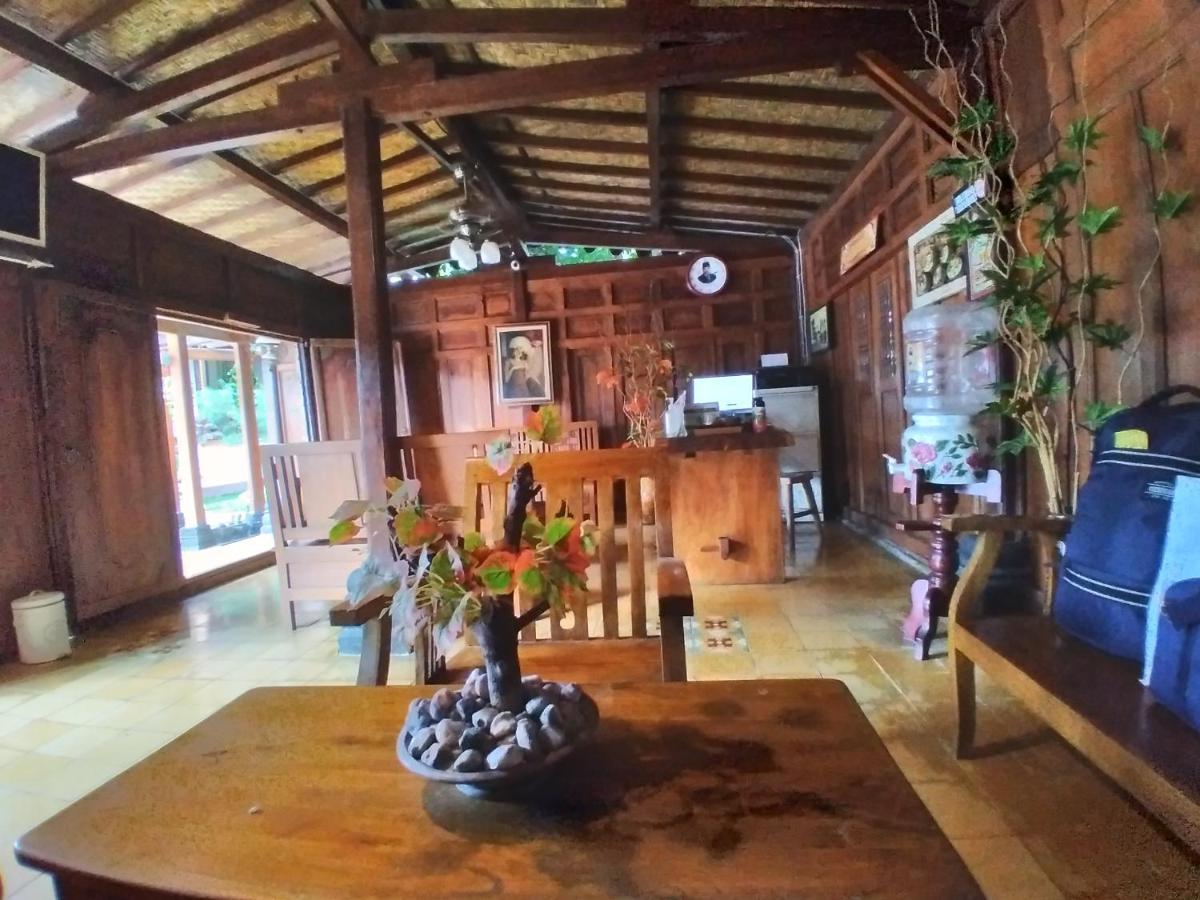 Dem Ayem Heritage Guest House Джокьякарта Экстерьер фото
